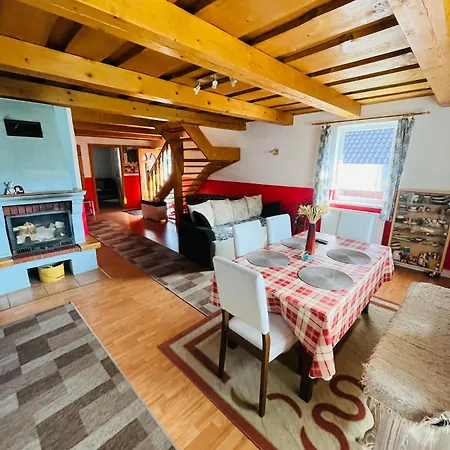 U Pltnika Palka 펜션